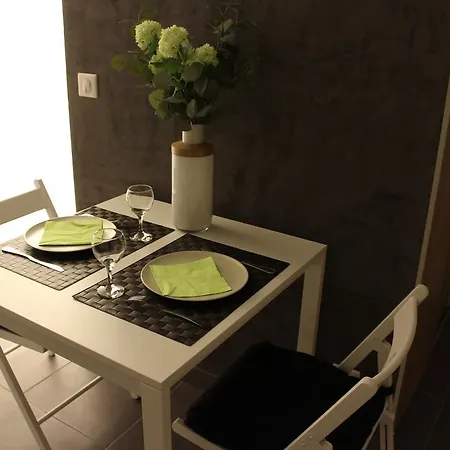 Apartment Chez Vous A *